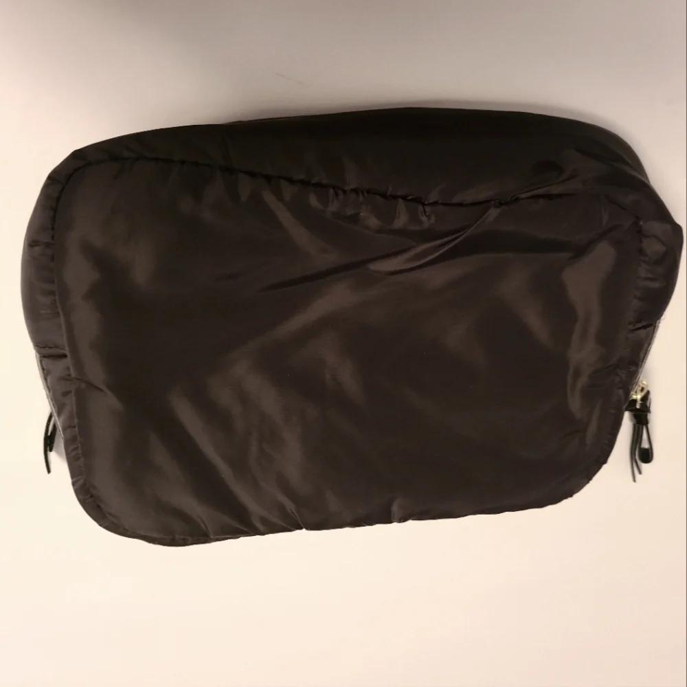 Victoria's secret Pink women's cosmetic Bag s lot of 2 - Picture 3 of 9